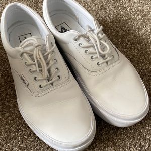 Women’s platform leather Vans 9.5